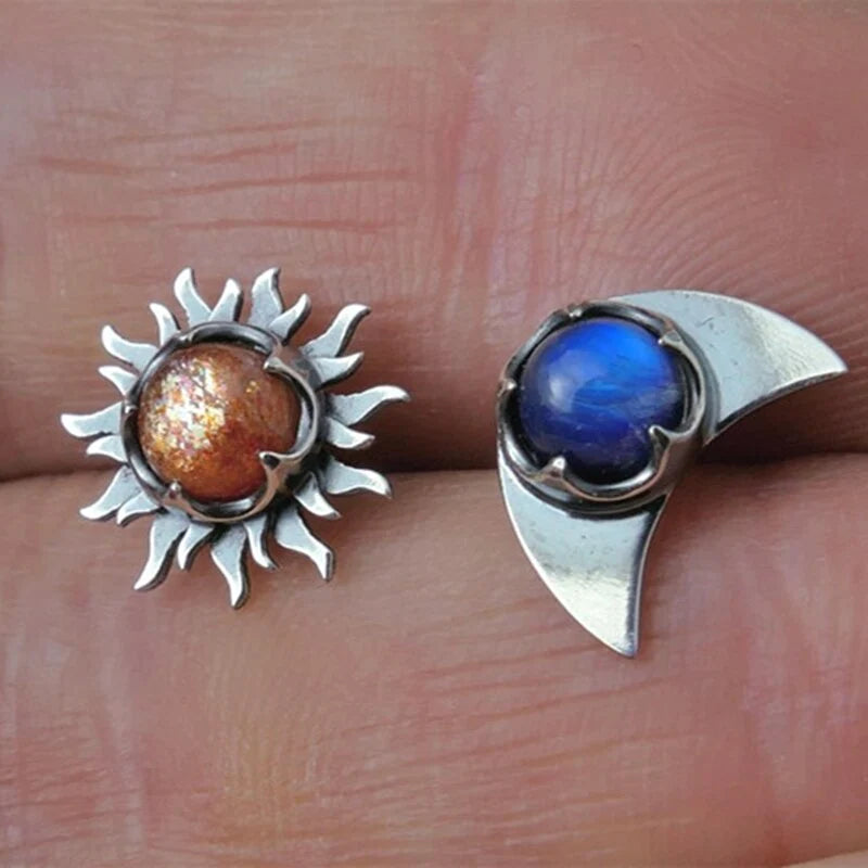 Earrings of the Sun and Moon