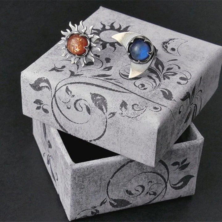 Earrings of the Sun and Moon