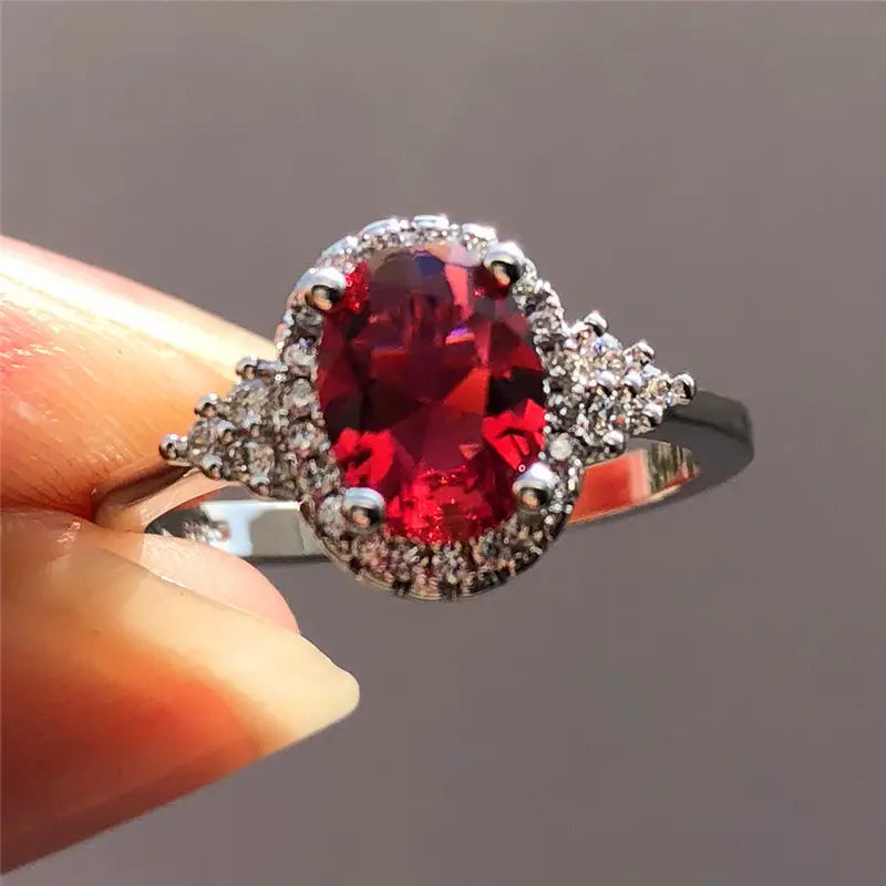 Kirella Emberlain Ring | White Gold