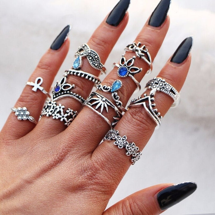 Exclusive Set of 8 to 12 Premium Rings
