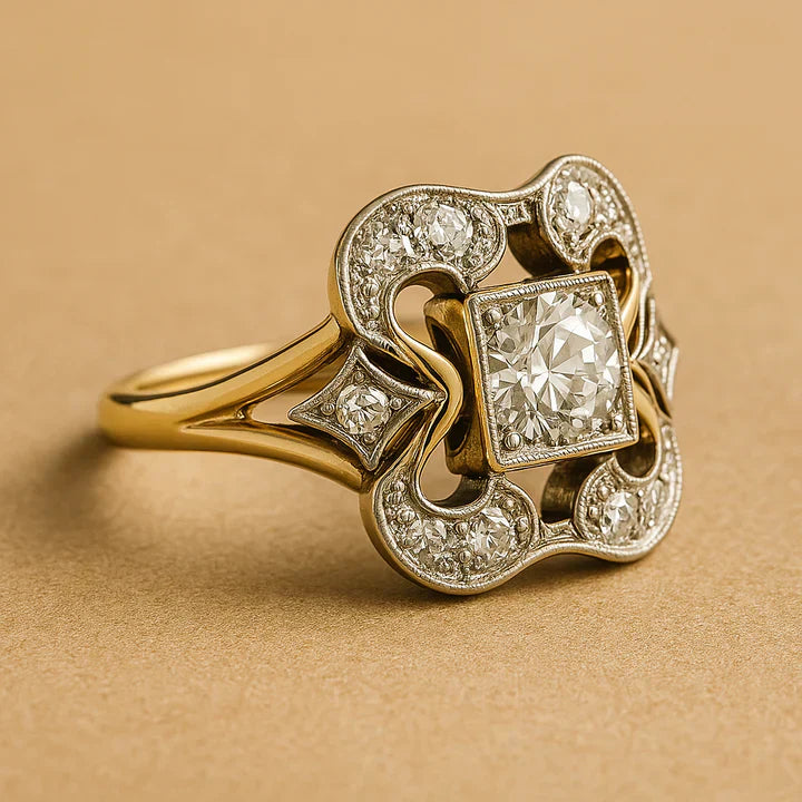 Gold Vintage Zirconia Ring