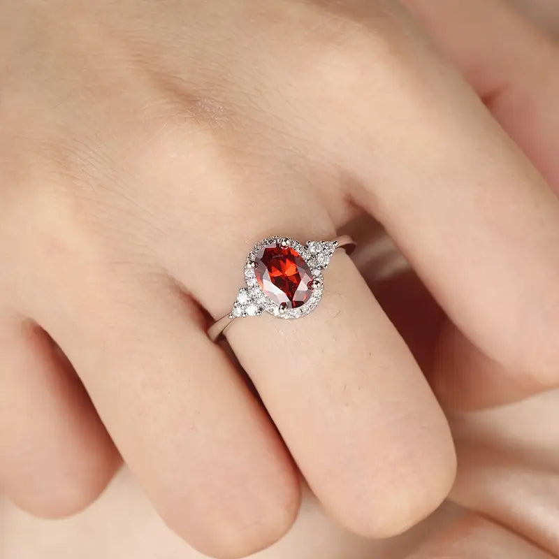 Kirella Emberlain Ring | White Gold