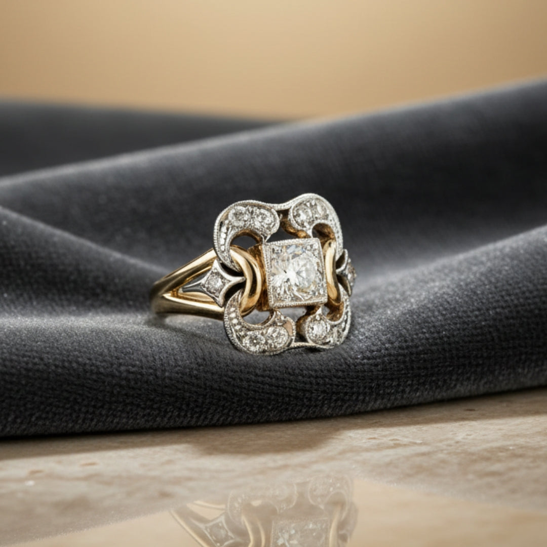 Gold Vintage Zirconia Ring