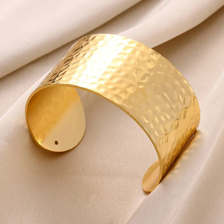 Exquisite Gold Cuff Bracelet