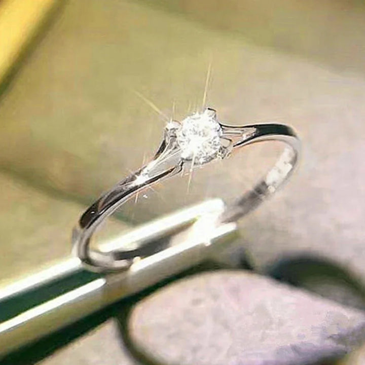 Minimalist Zirconia Ring