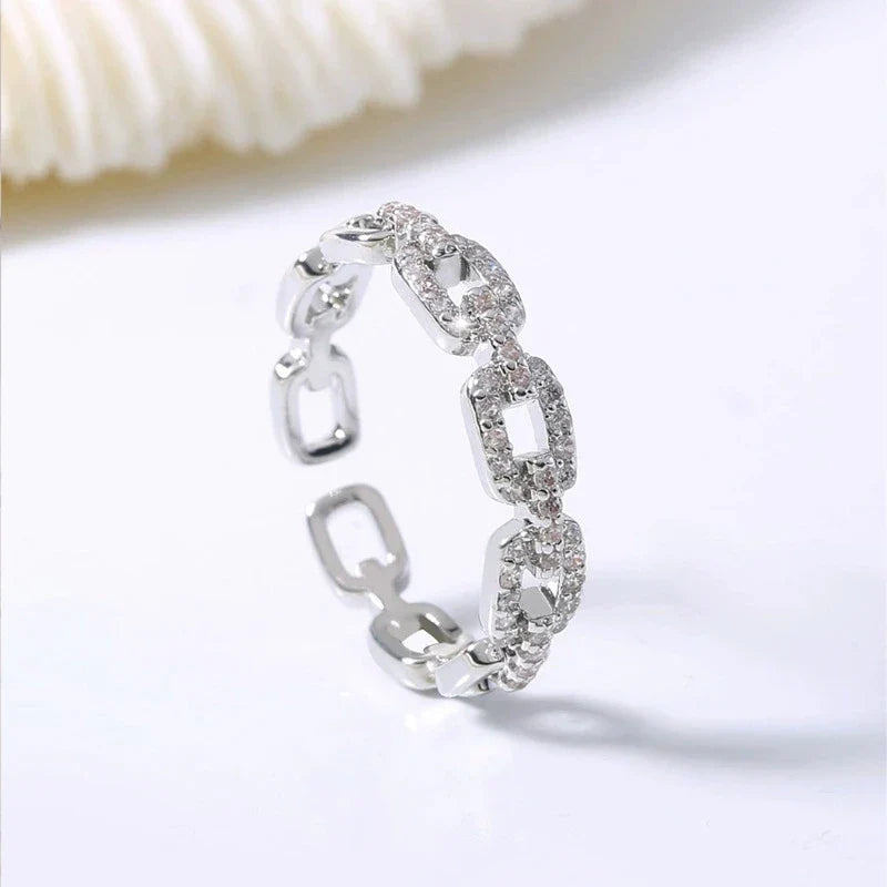 Zircon Open Chain Rings