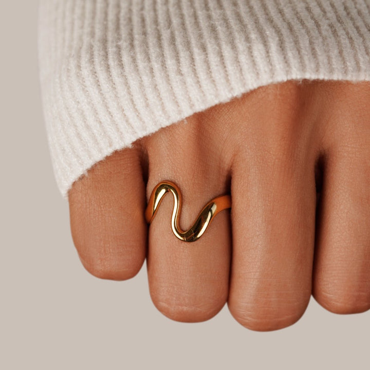 Golden Wav Ring