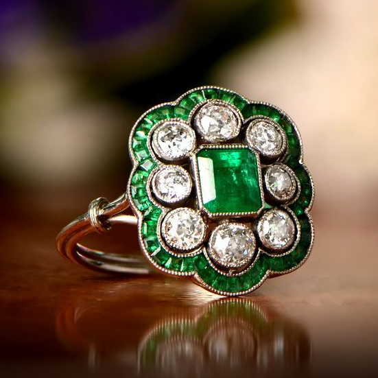 Emerald Vintage Ring