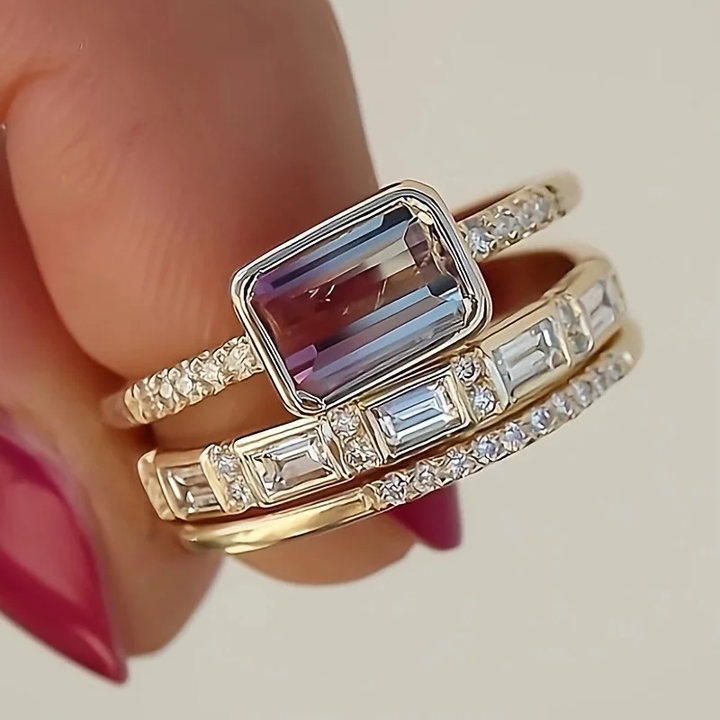 Bright Vintage Glass Ring Collection