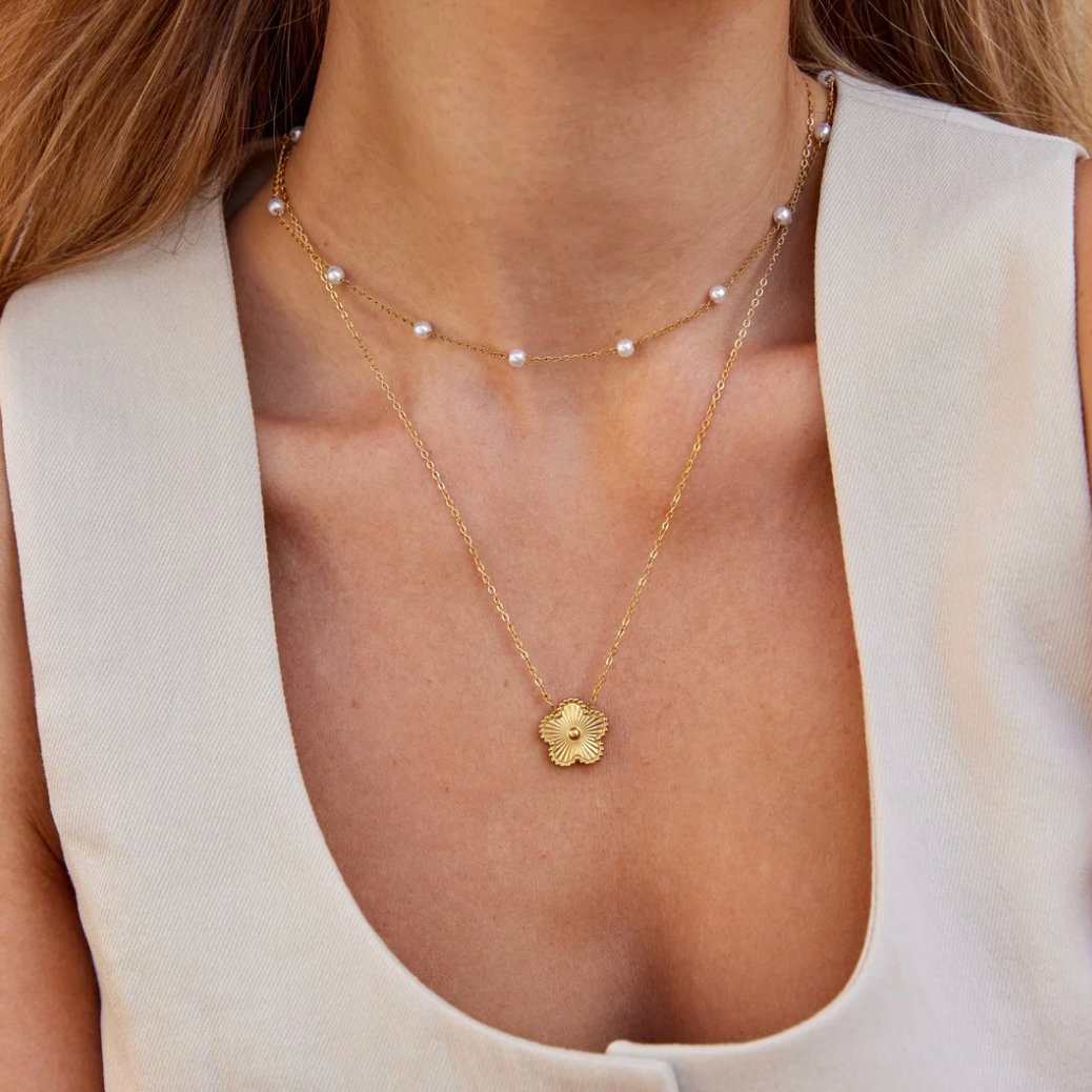 Nurae Necklace with Pearl