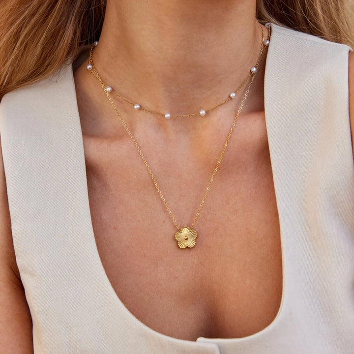 Nurae Necklace with Pearl